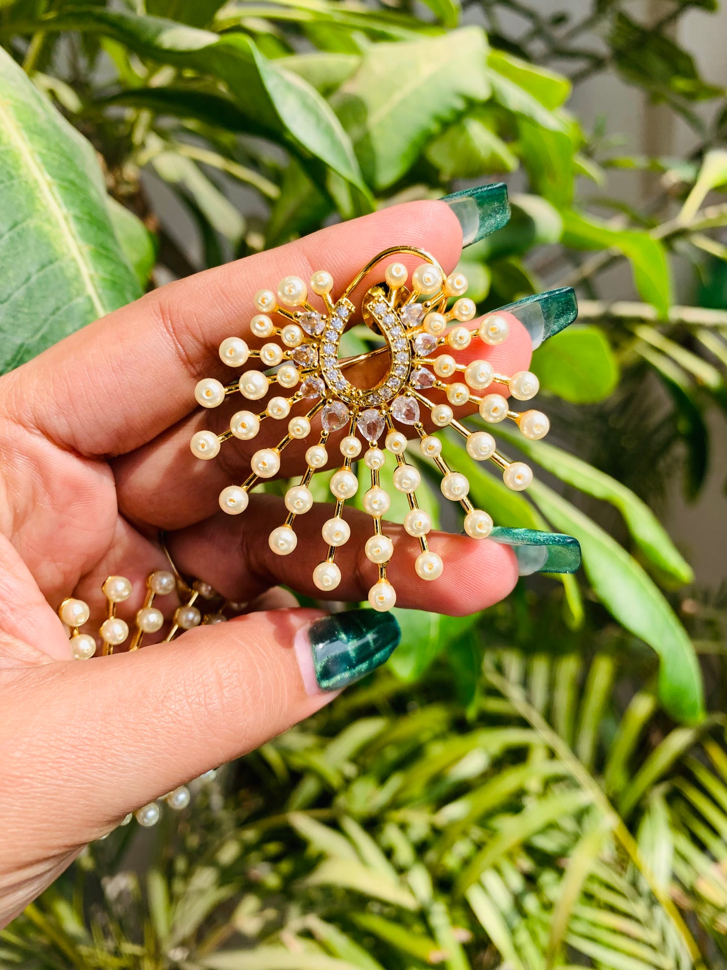 Golden Stud with Pearls