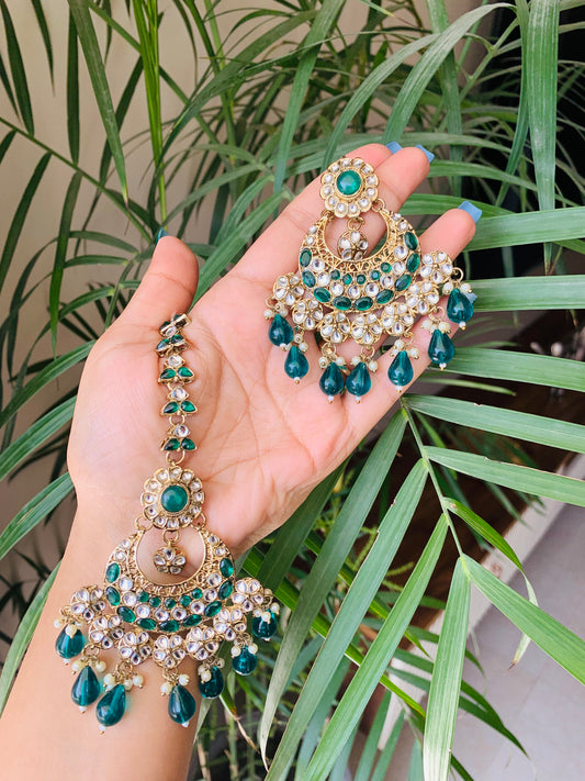 Beautiful ChaandBaali With Maang Tika