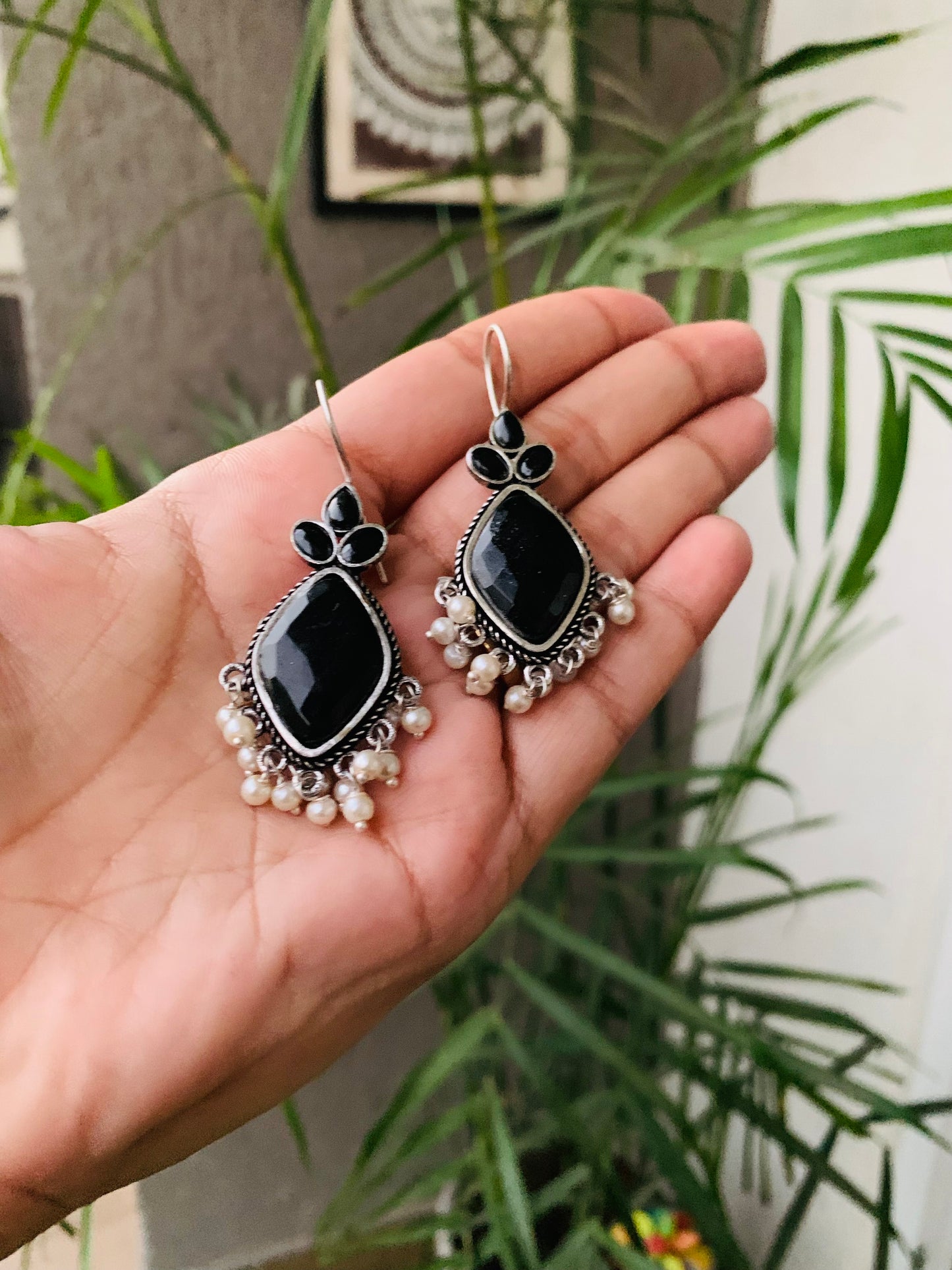 Big Stone Leaf Earrings