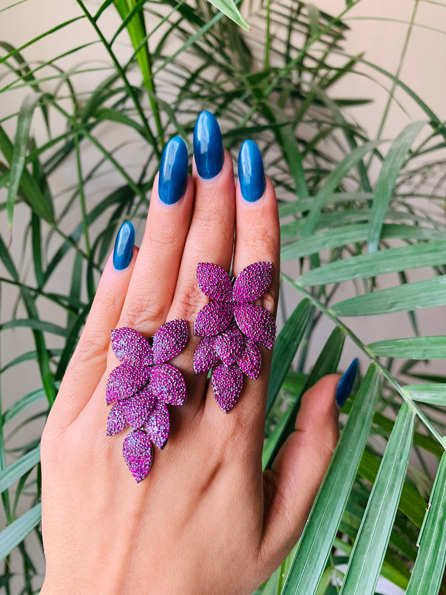 Leaf Pattern MicroAd Danglers