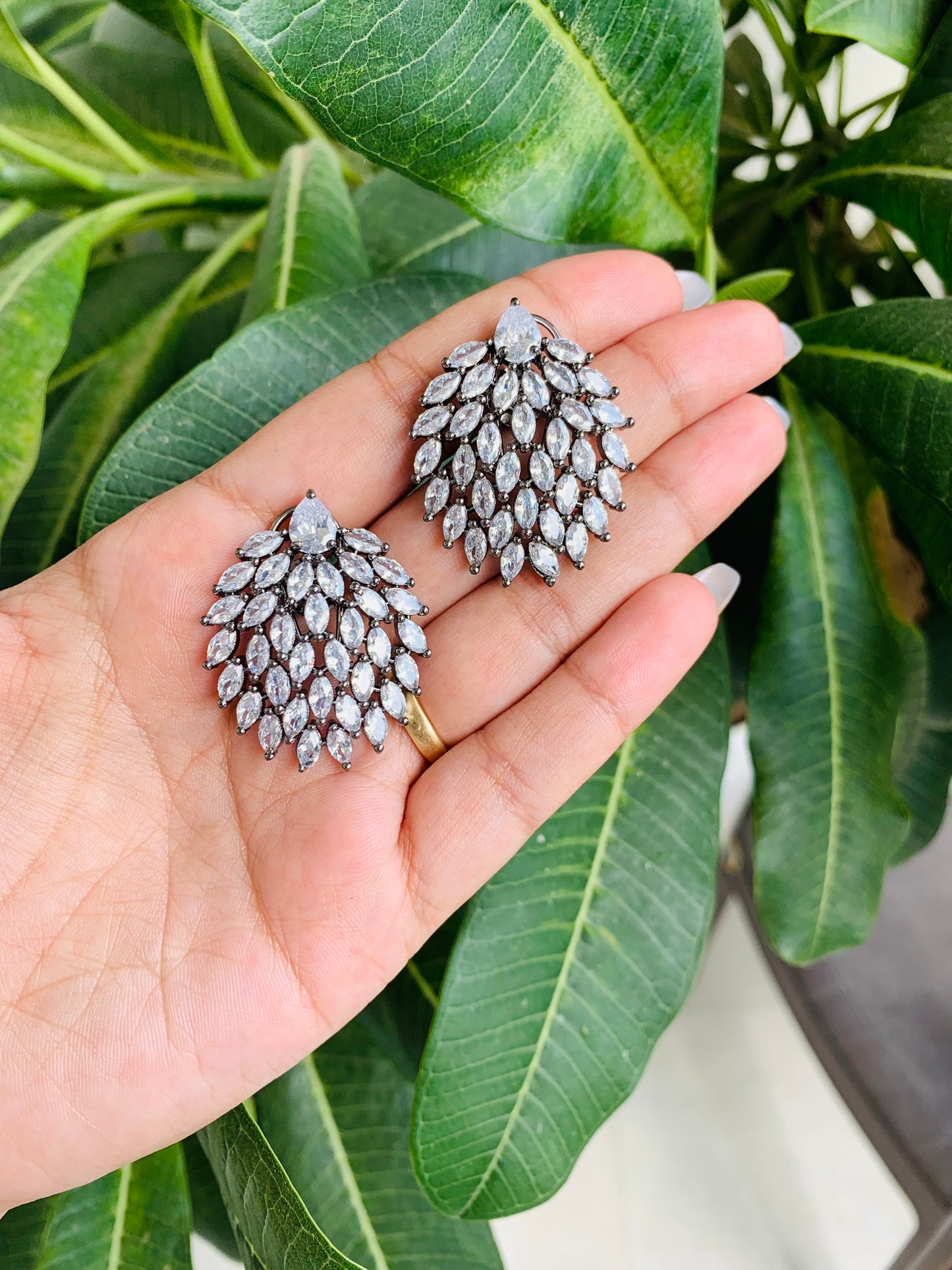 Leaf Shaped Studs