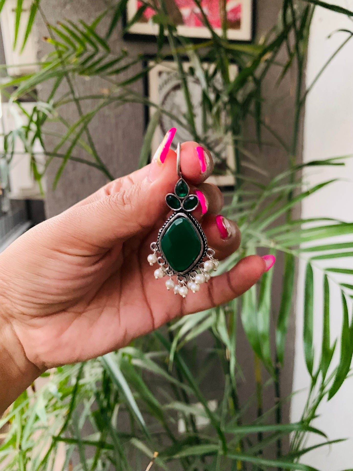 Big Stone Leaf Earrings