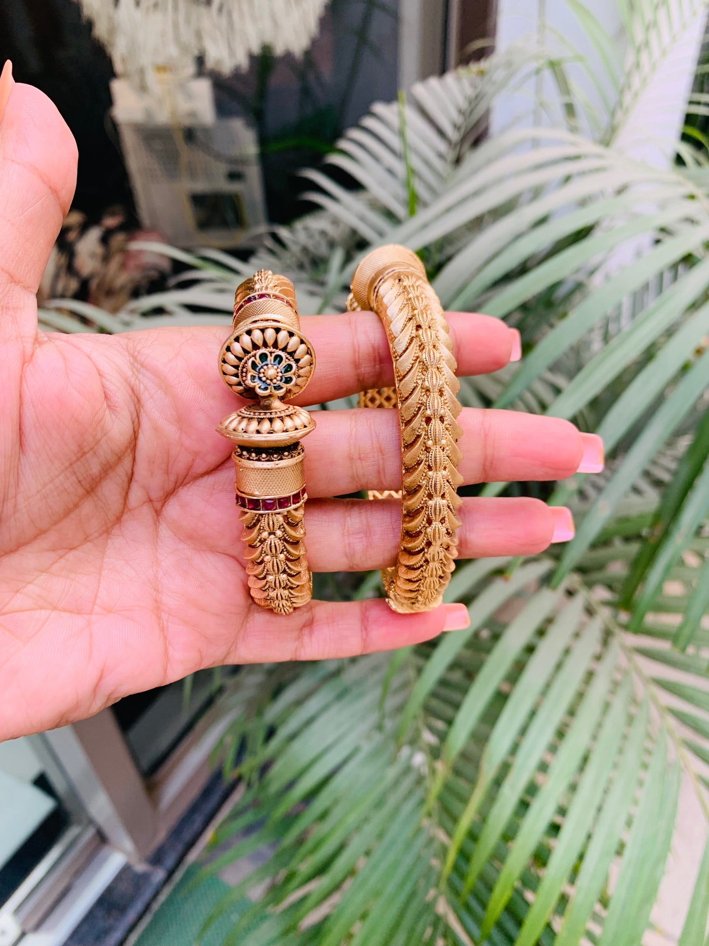 Meera Matte Gold Openable Bangles