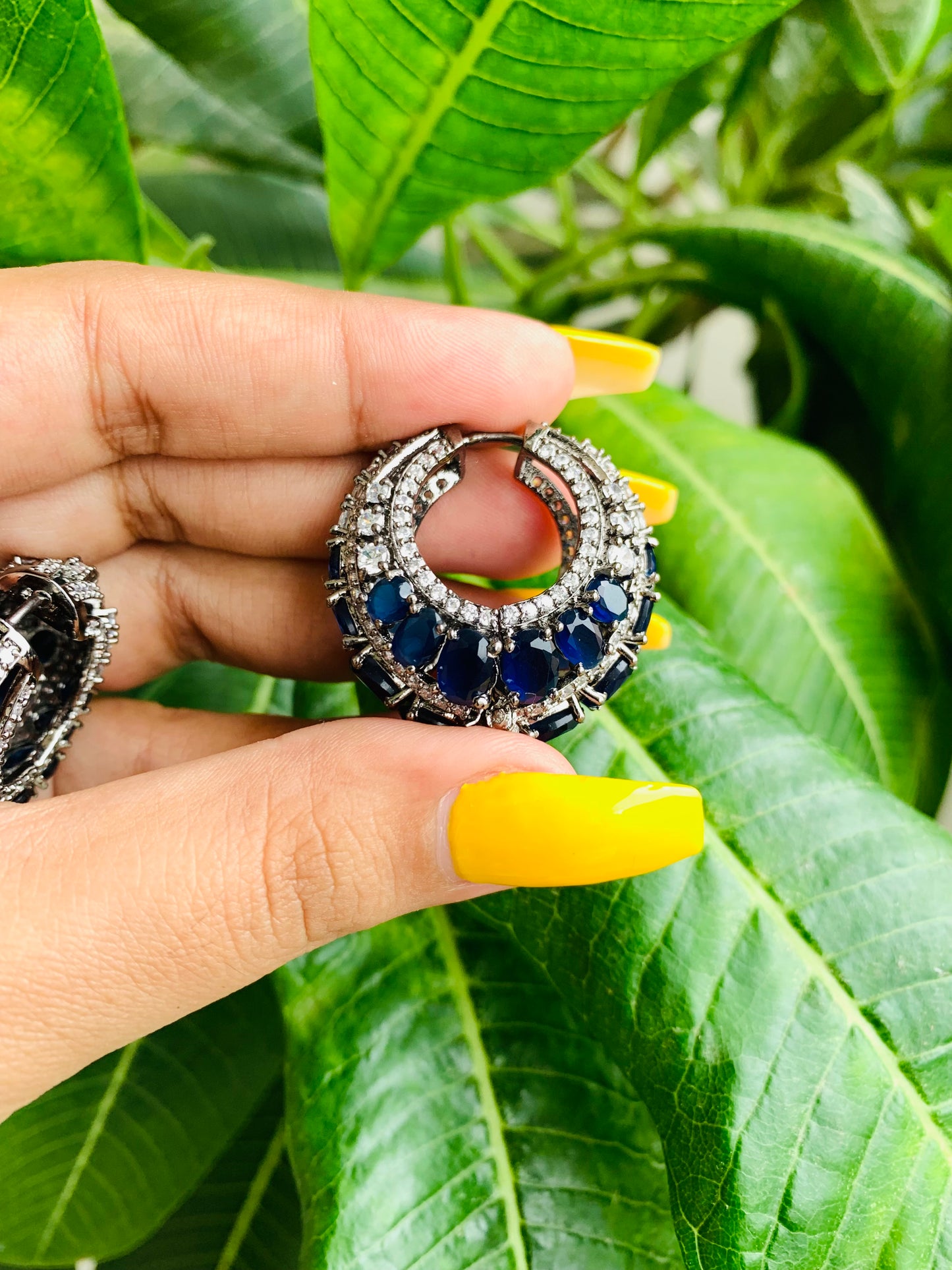 Statement Hoops (baalis) Dark Colors