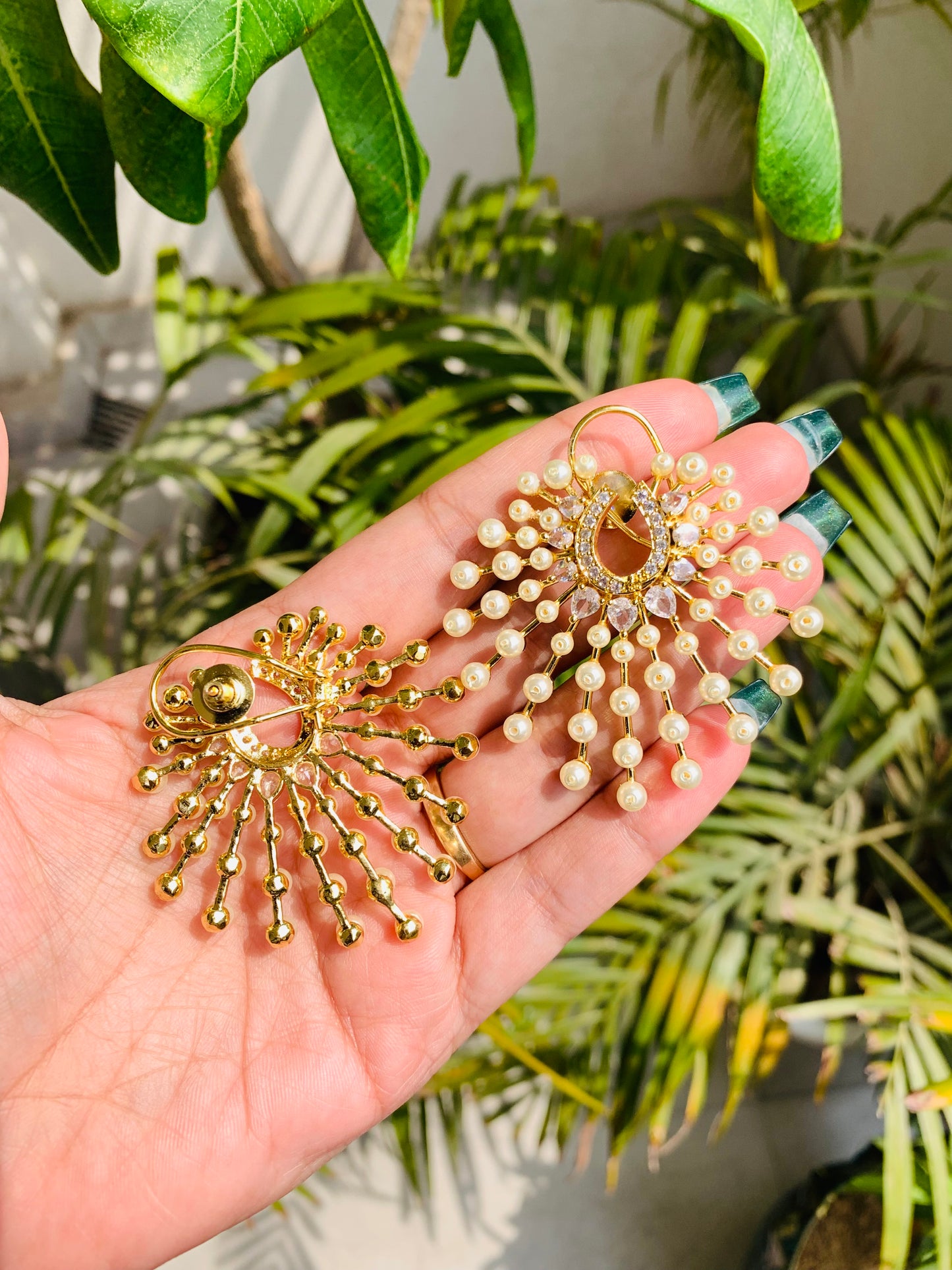 Golden Stud with Pearls