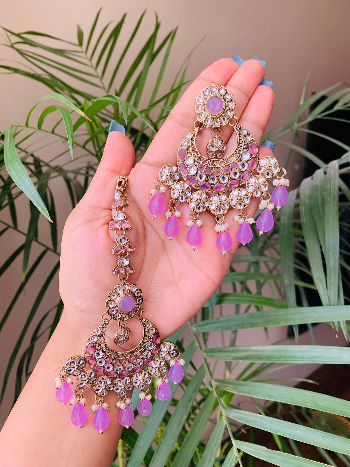 Beautiful ChaandBaali With Maang Tika