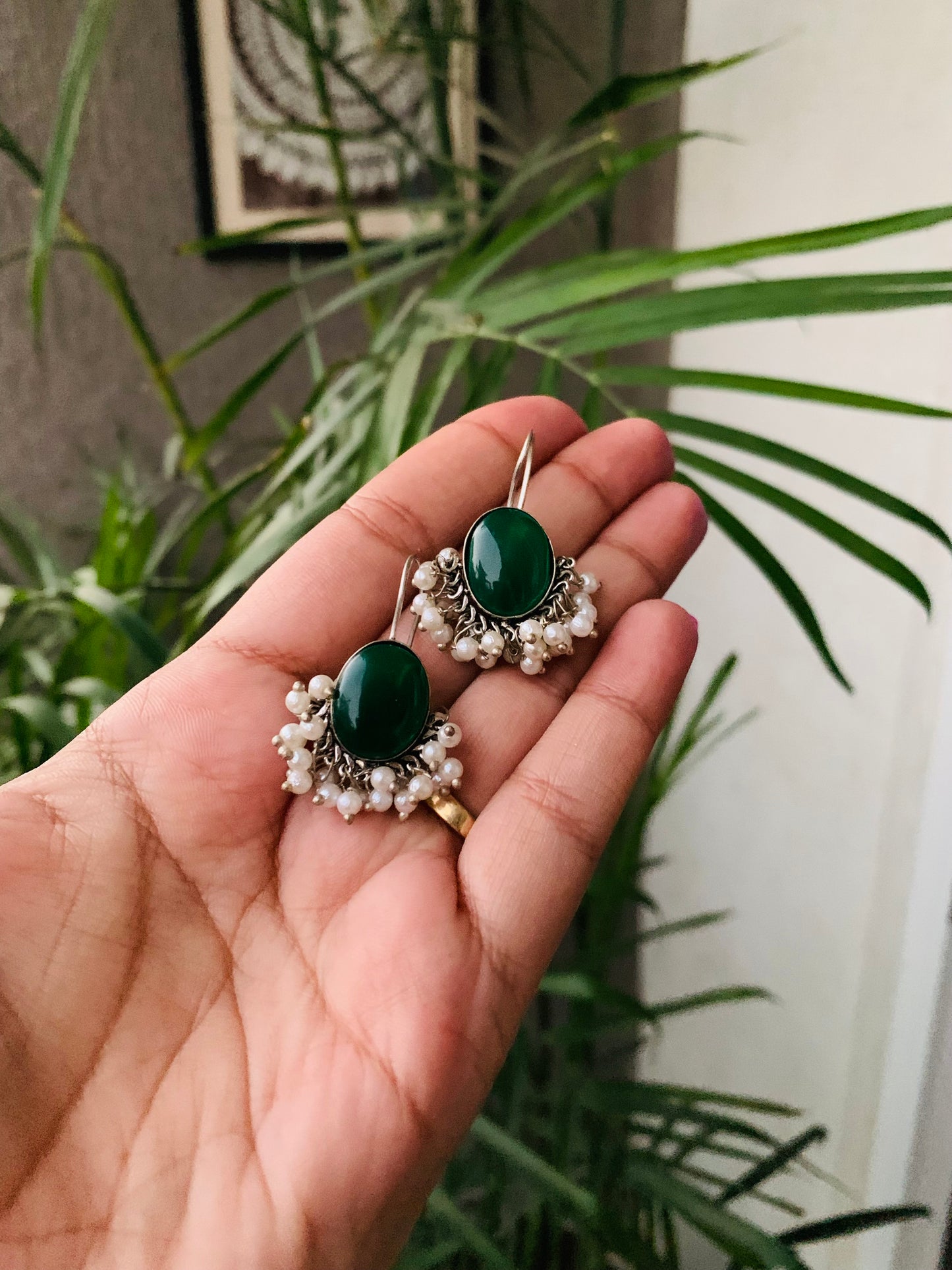 Big Stone Pearls Kaanti Earrings