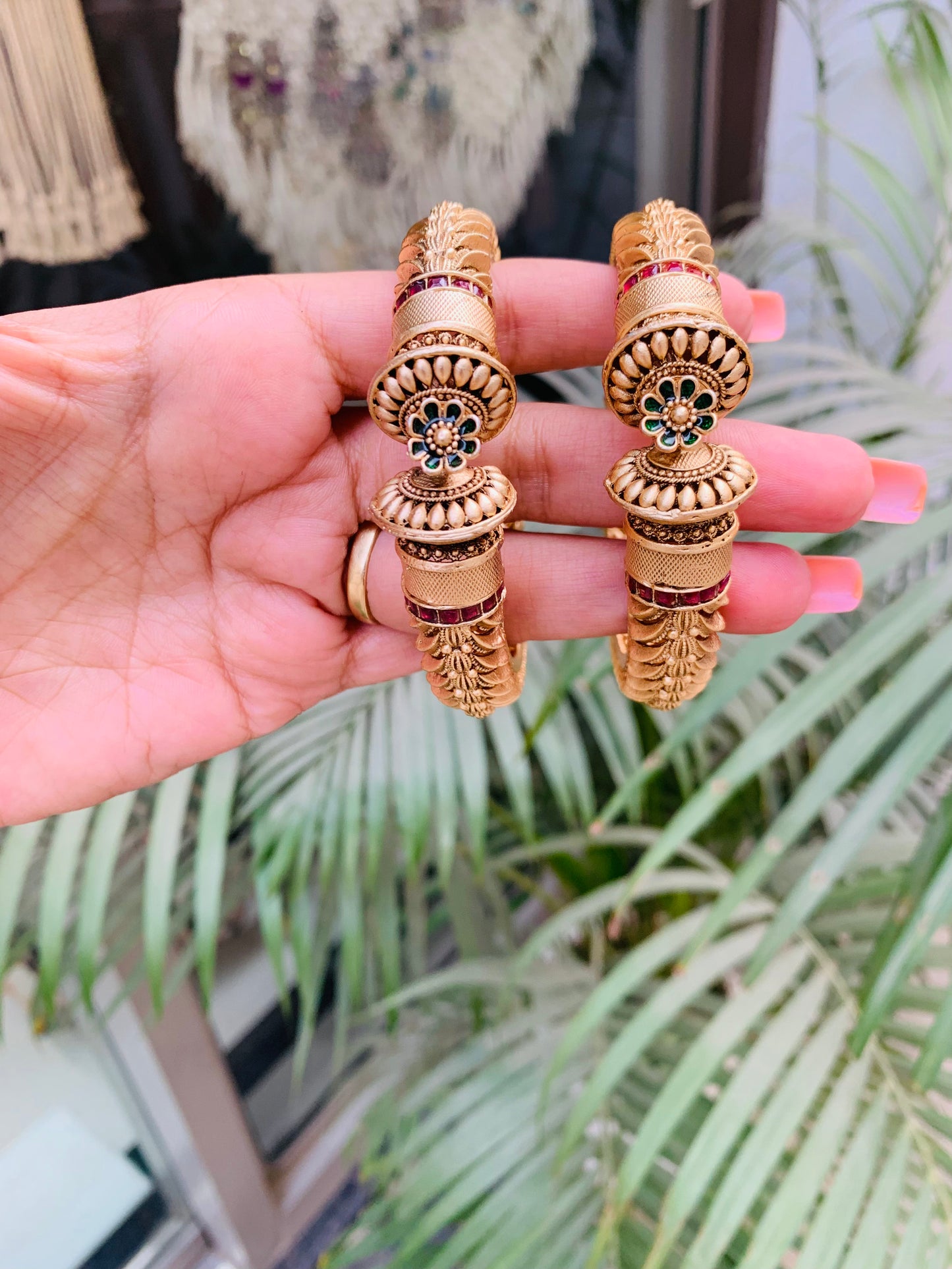 Meera Matte Gold Openable Bangles