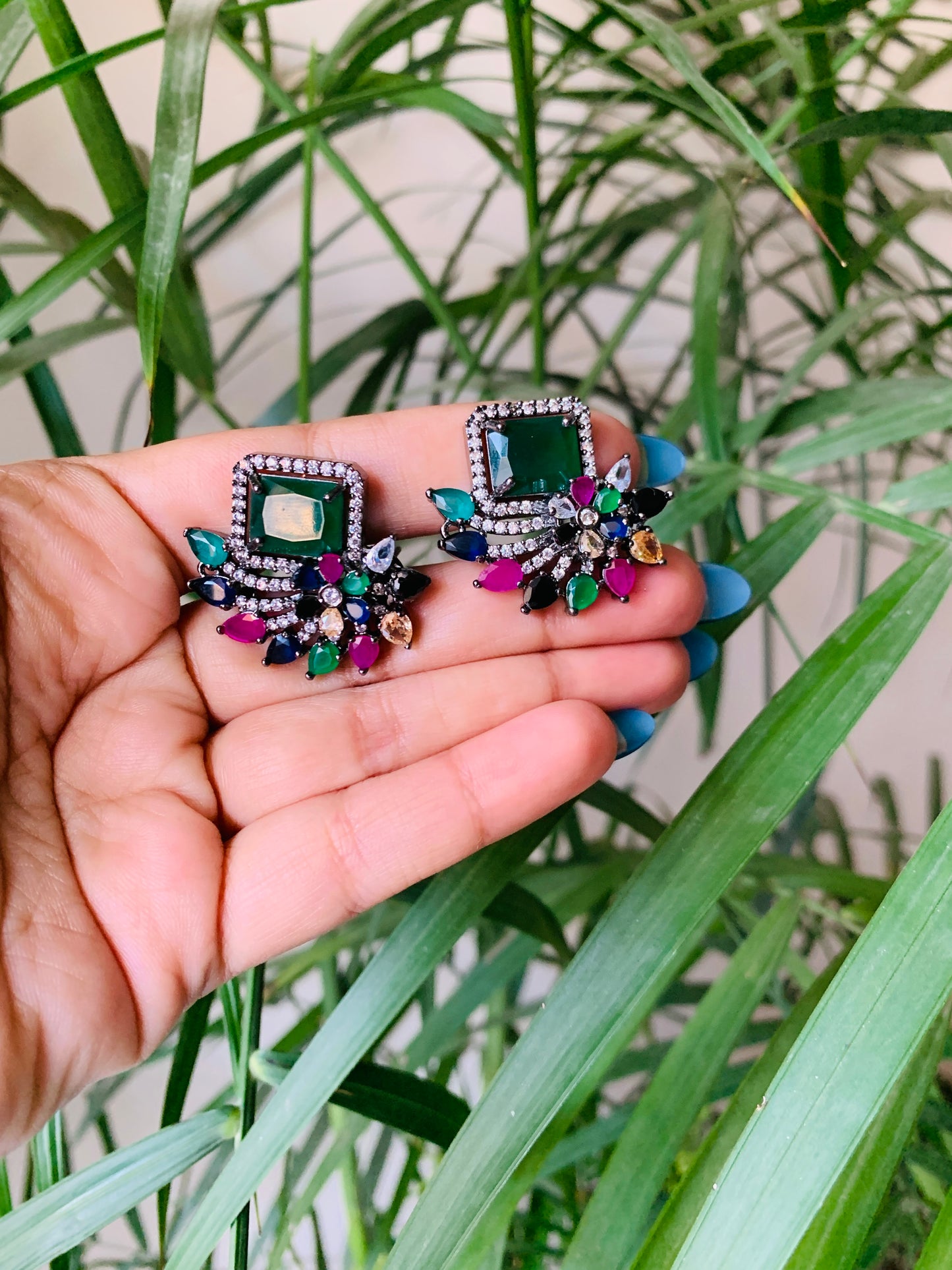 Unique Flower AD Stud Earrings