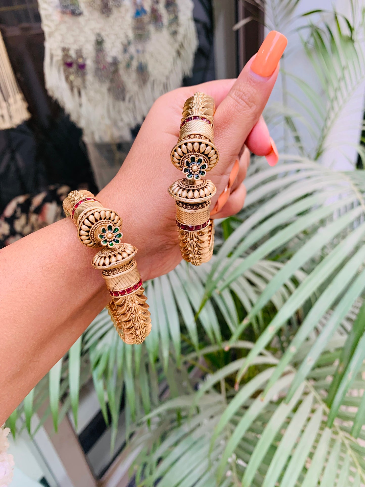 Meera Matte Gold Openable Bangles