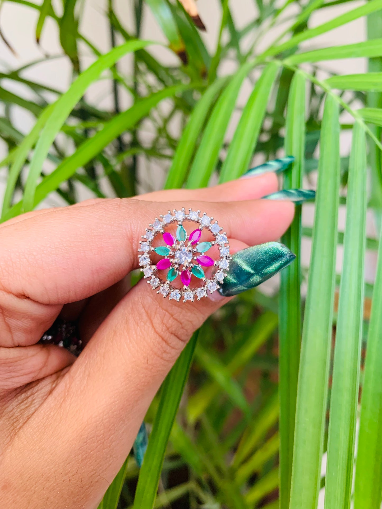 Small Flower Round AD Stud