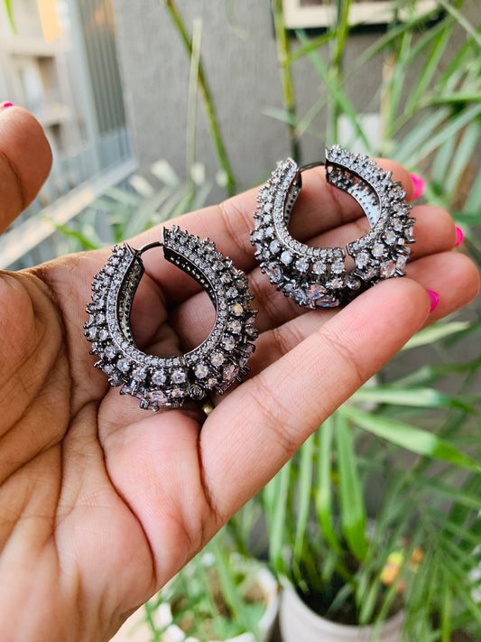 Flower Shaped Baali