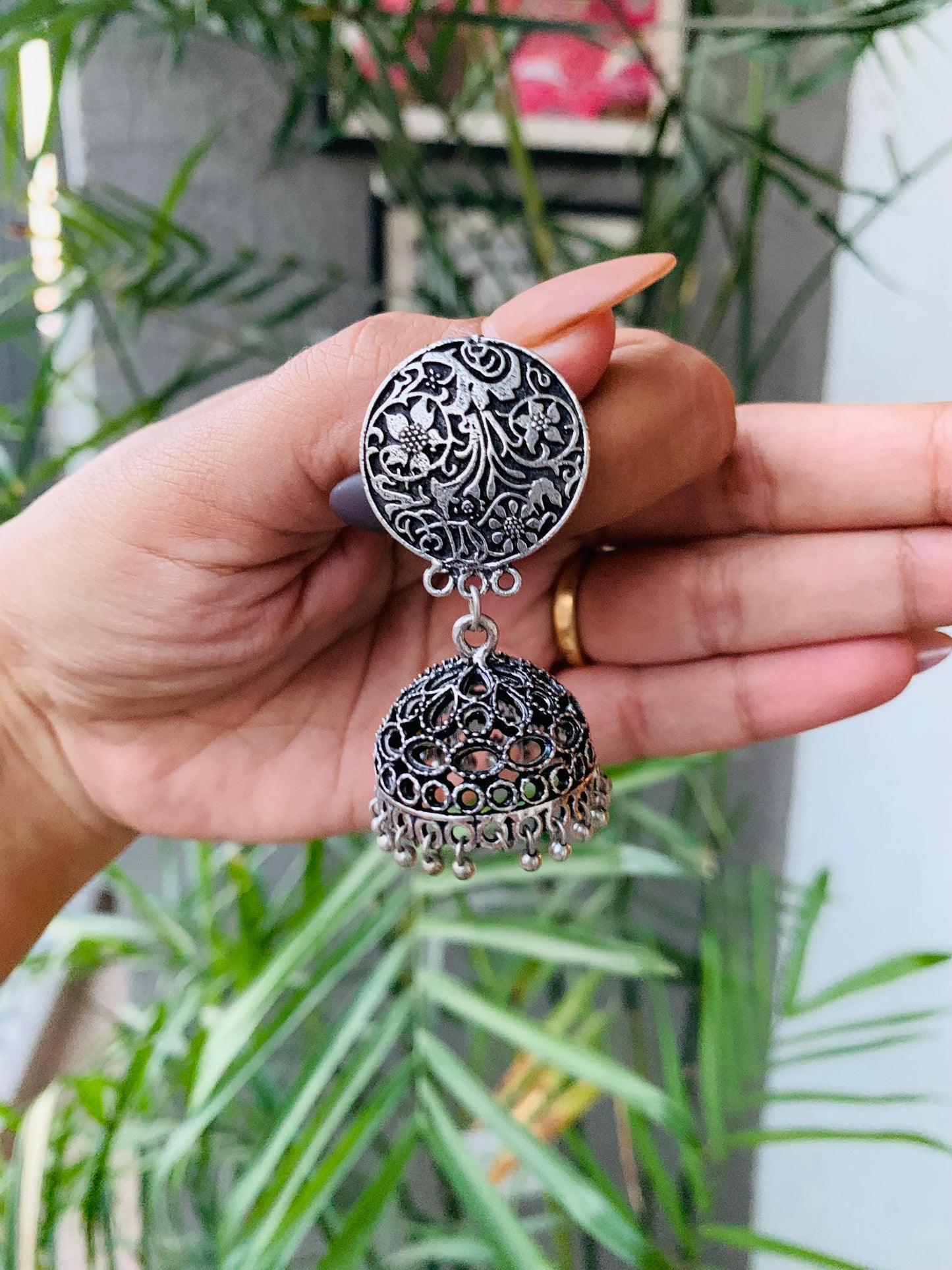 Carved Stud Medium Jhumka