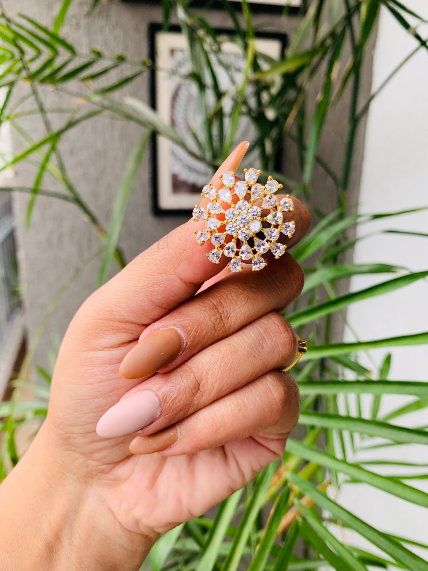 Golden Pretty Flower Stud
