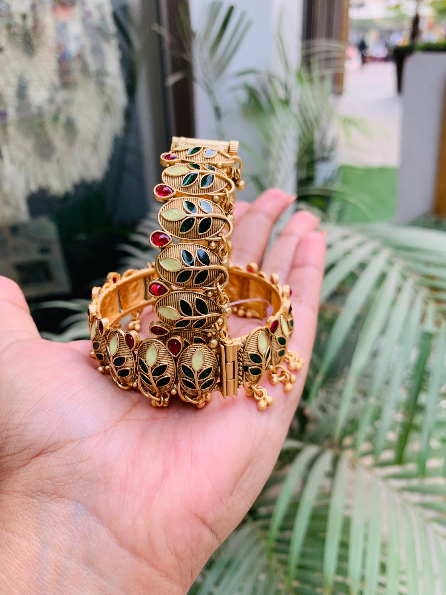Meenakari Leaf Bangle