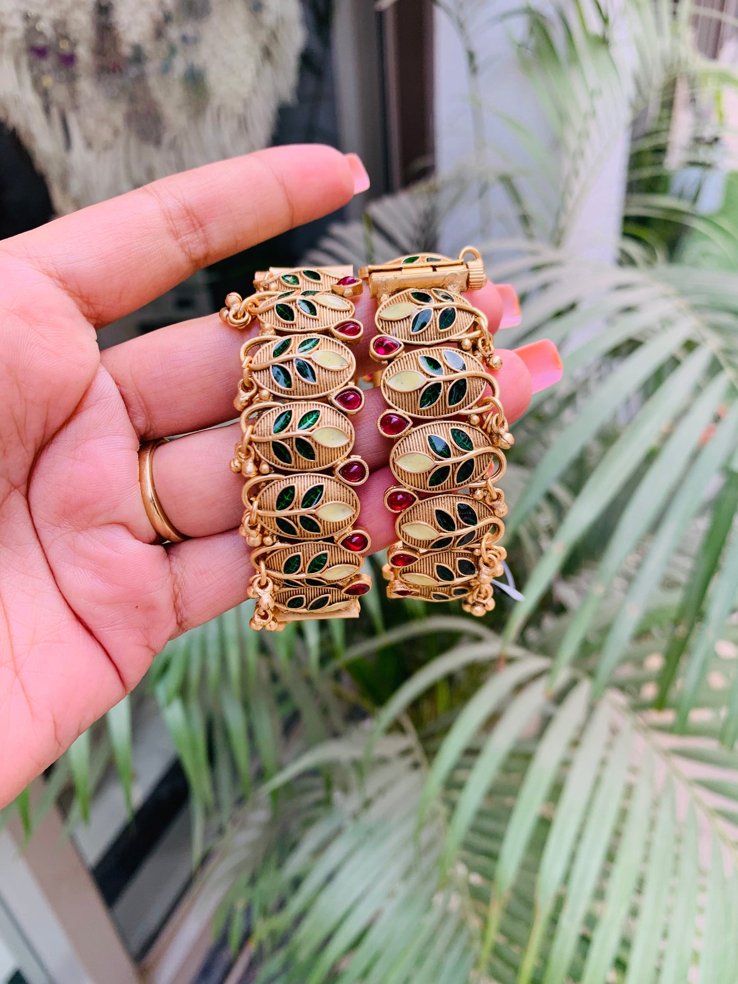 Meenakari Leaf Bangle