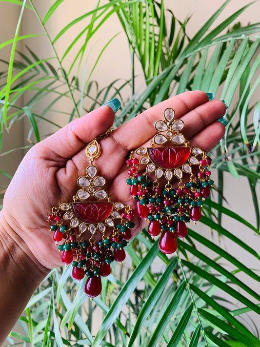 Tyani Kundan Maroon Earrings with Maang Tikka