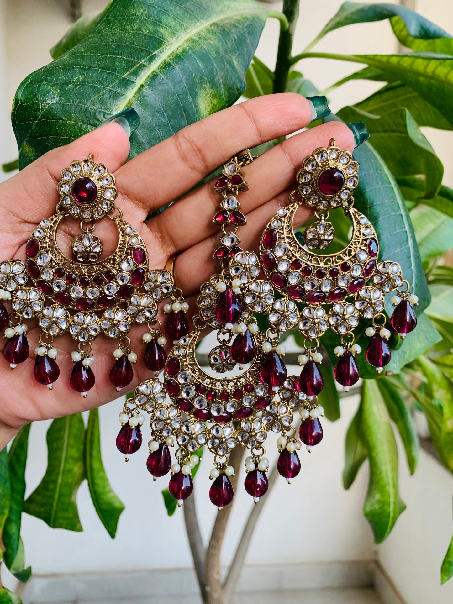 Beautiful ChaandBaali With Maang Tika
