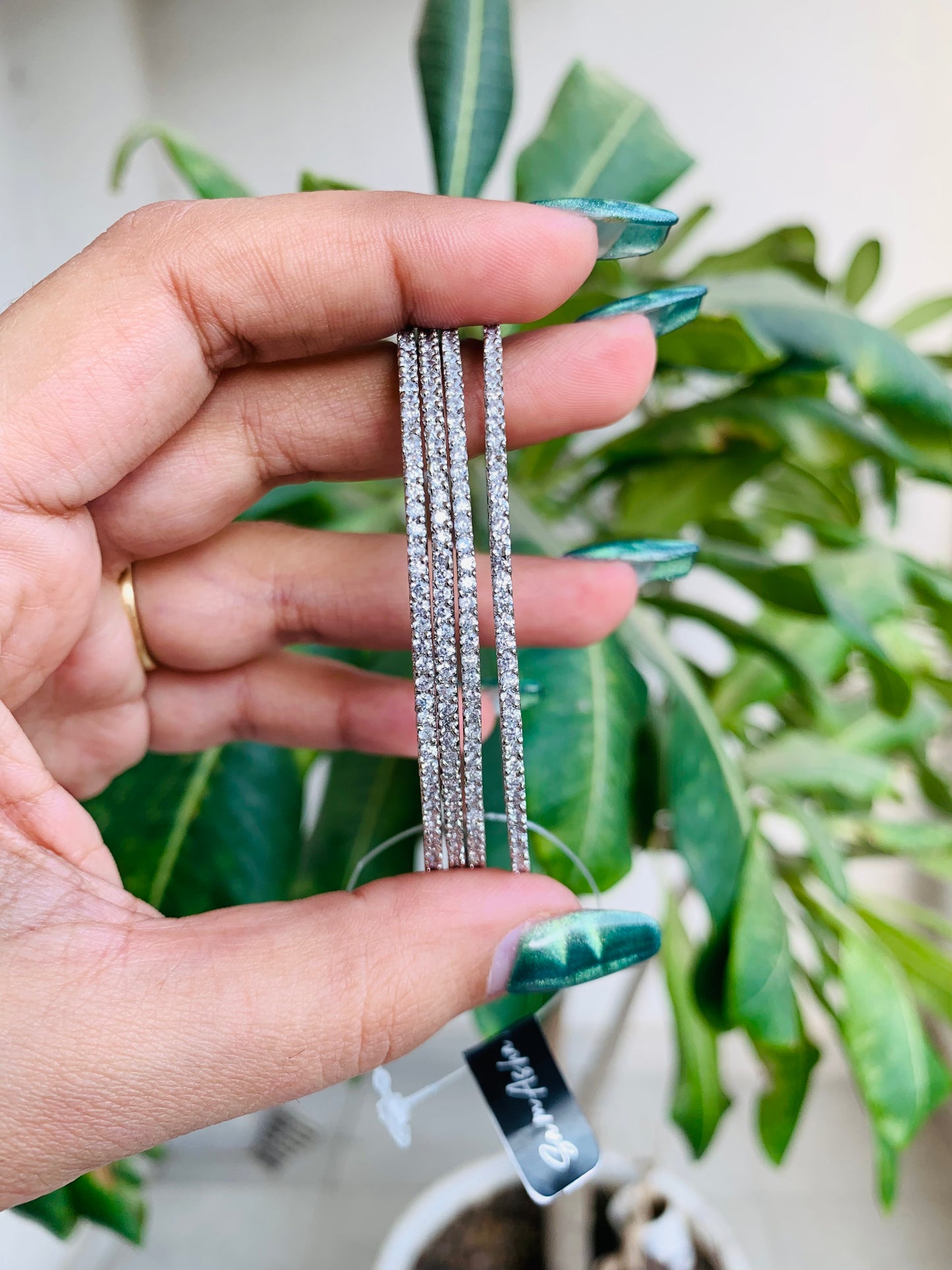 4 Pieces AD Bangles