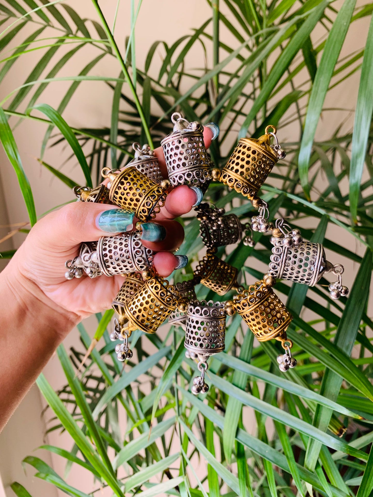 Jhumki Shaped Adjustable Bangle