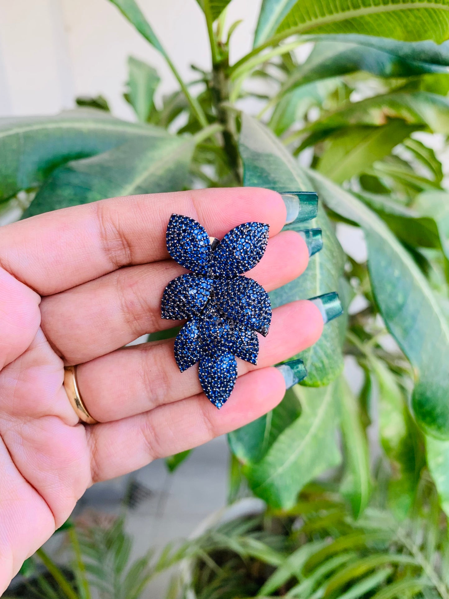 Leaf Pattern MicroAd Danglers