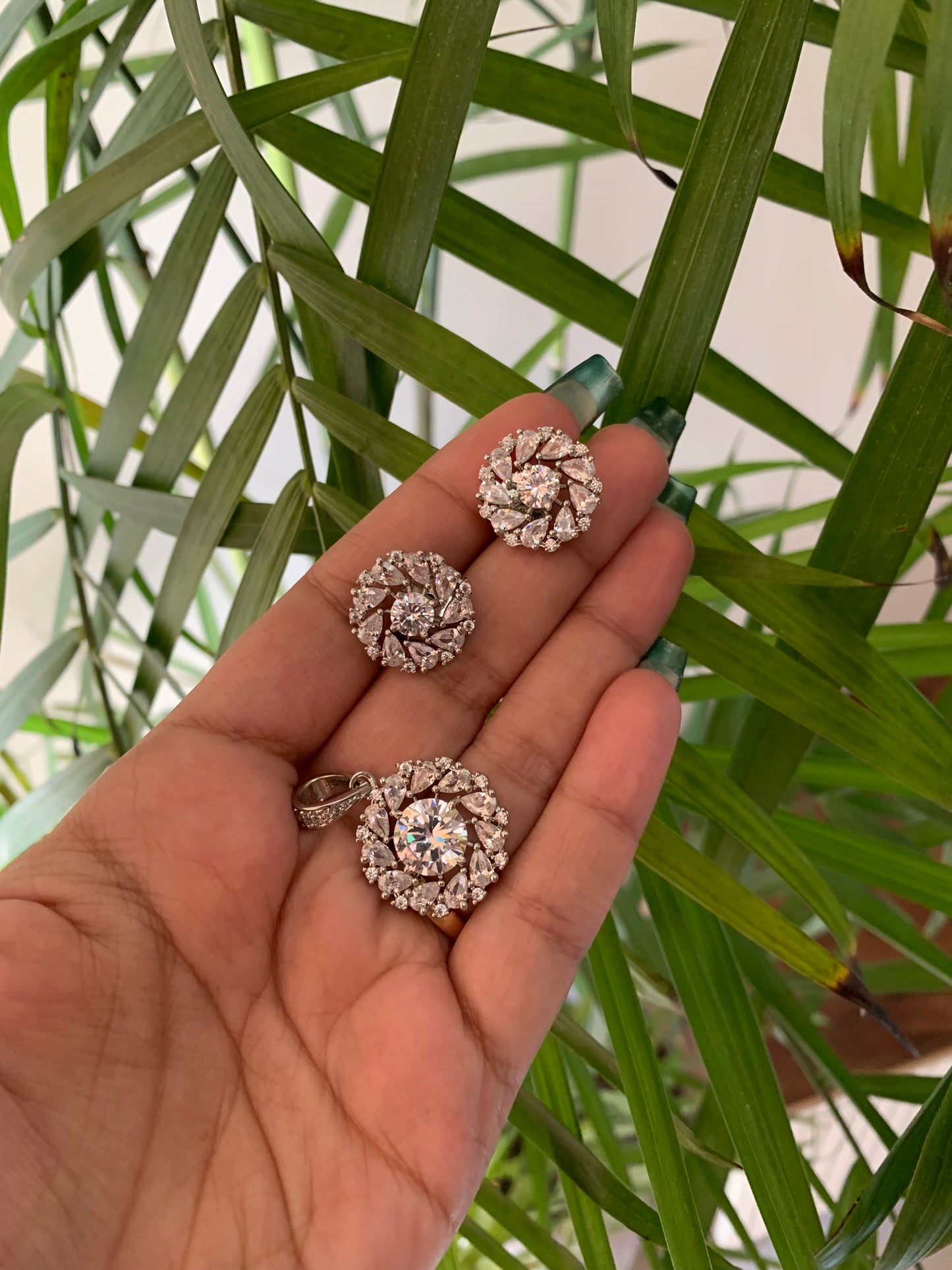 American Diamonds Pendant Set