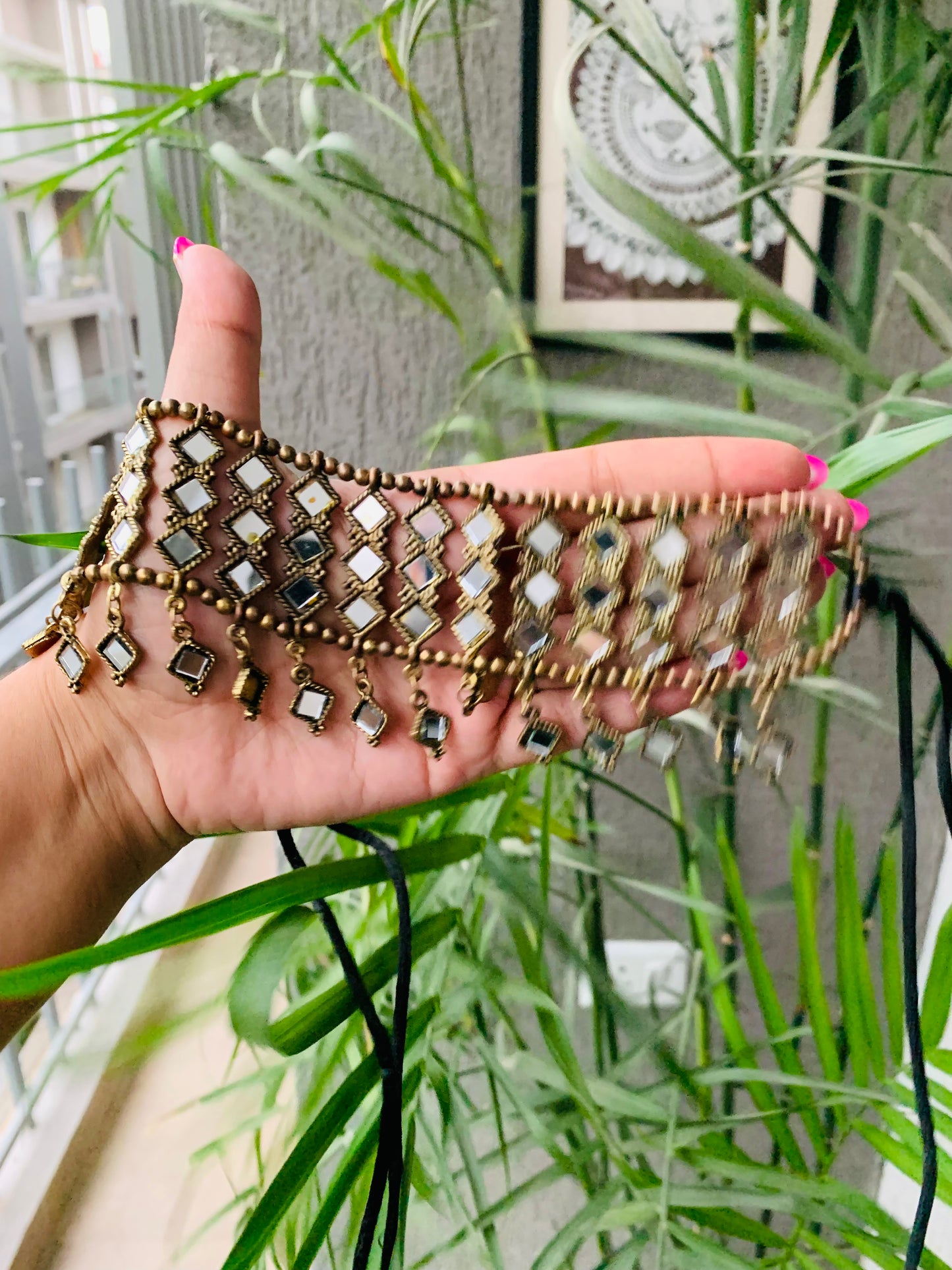 Square Mirrors Choker with Studs