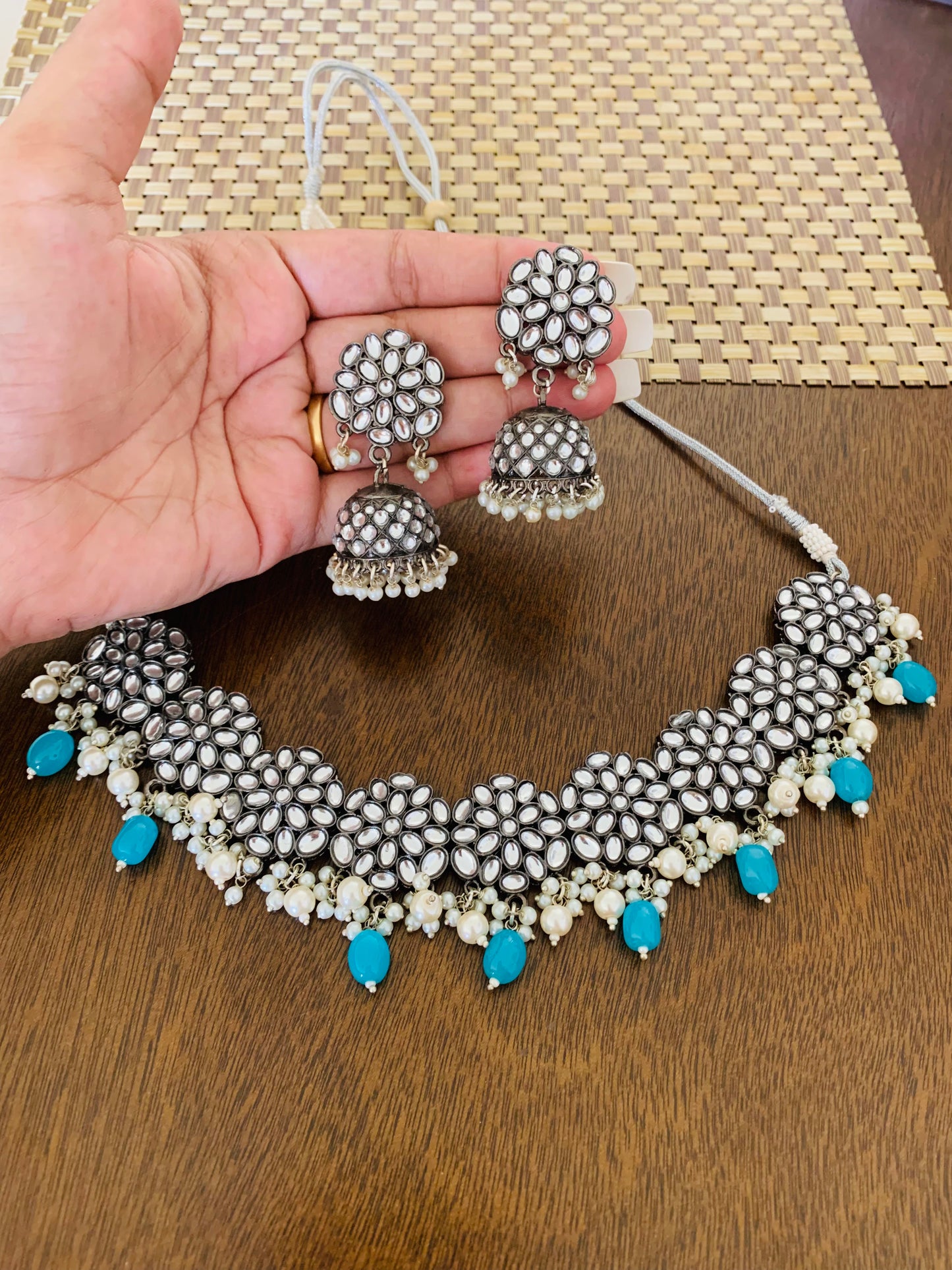 Kundan Choker in Multiple Colors
