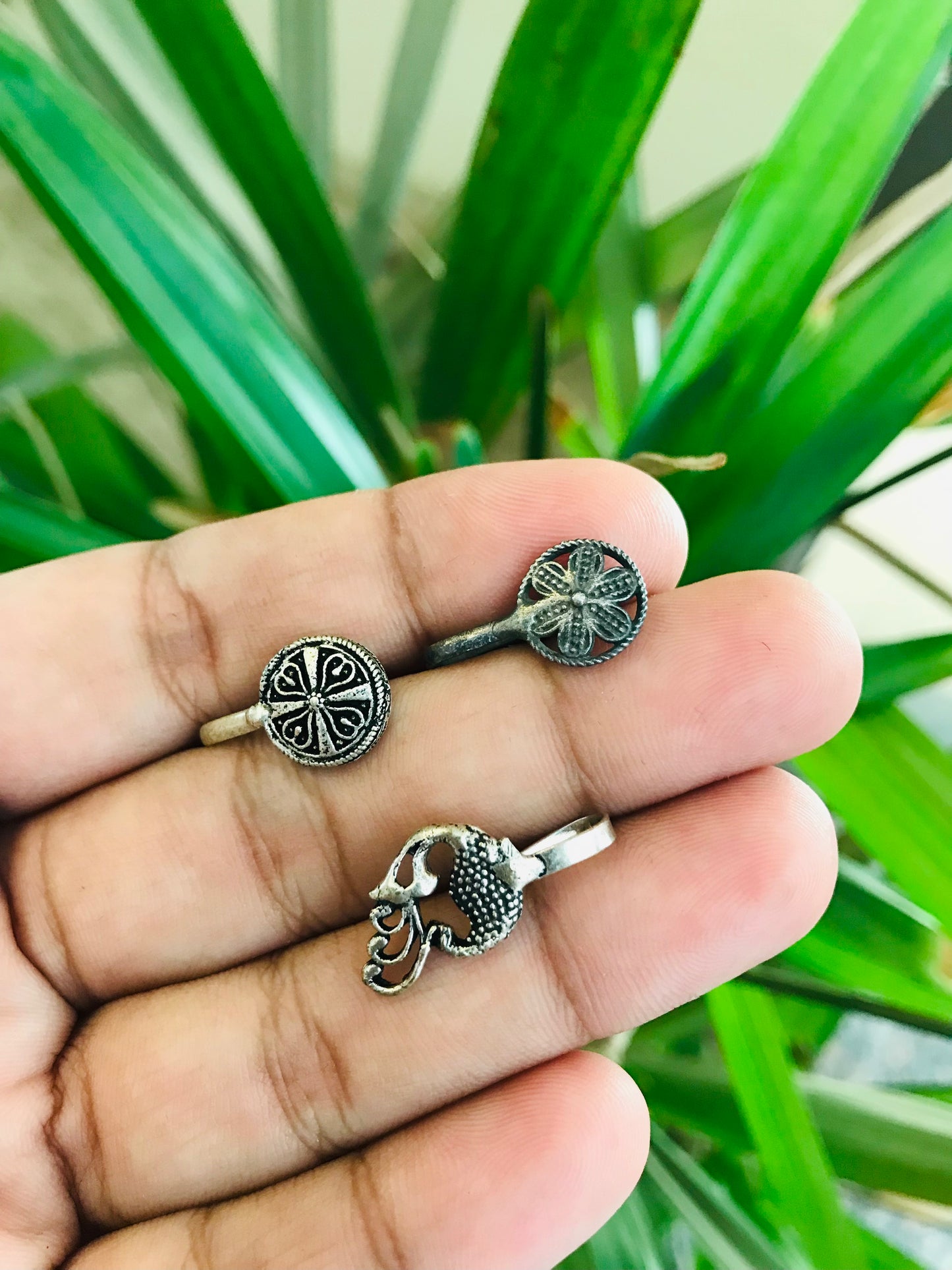 Clip On Nose Pin Design - 22