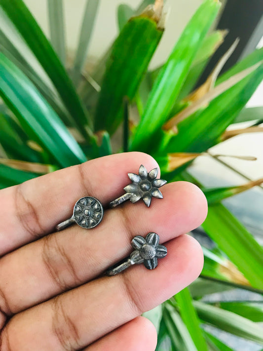 Clip On Nose Pin Design - 28