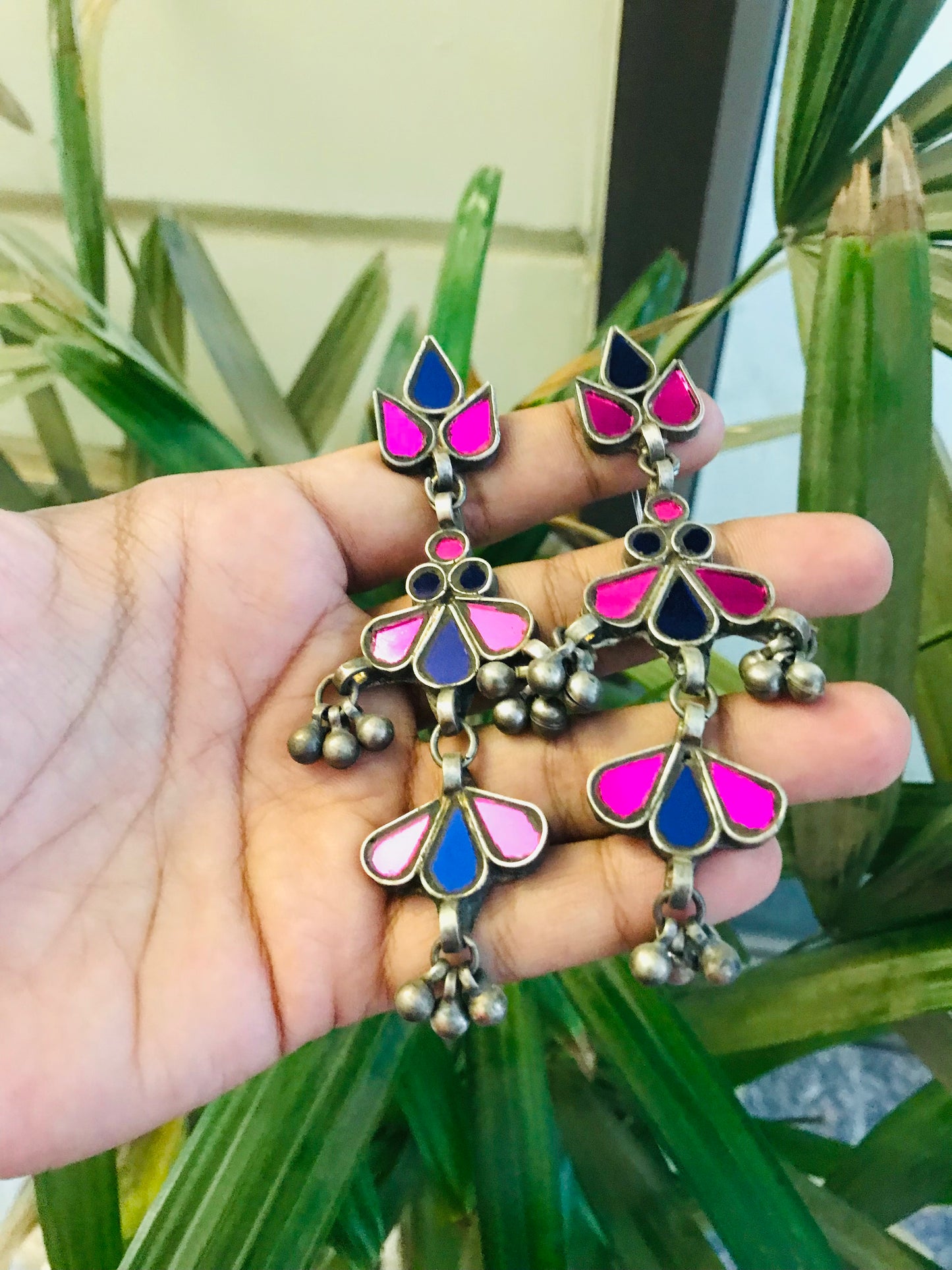 Myra Afghani Glass Earrings