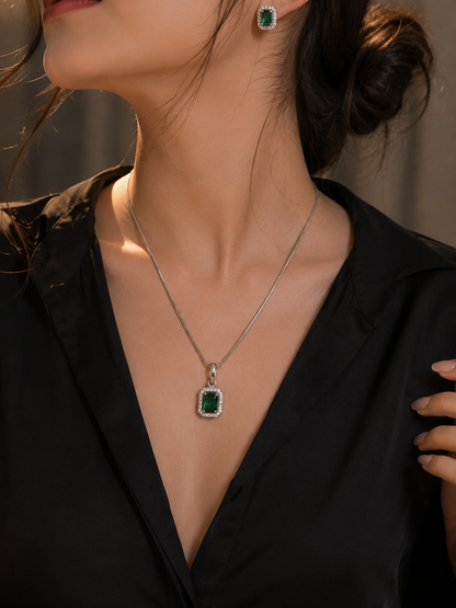 Emerald AD Necklace & Earrings Set