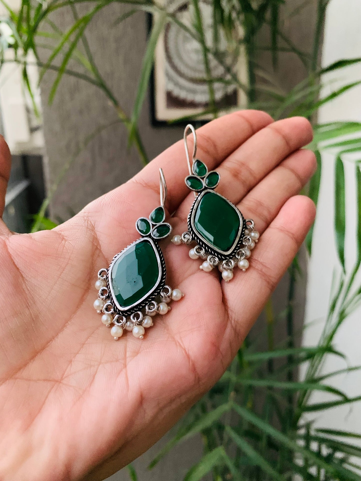 Big Stone Leaf Earrings