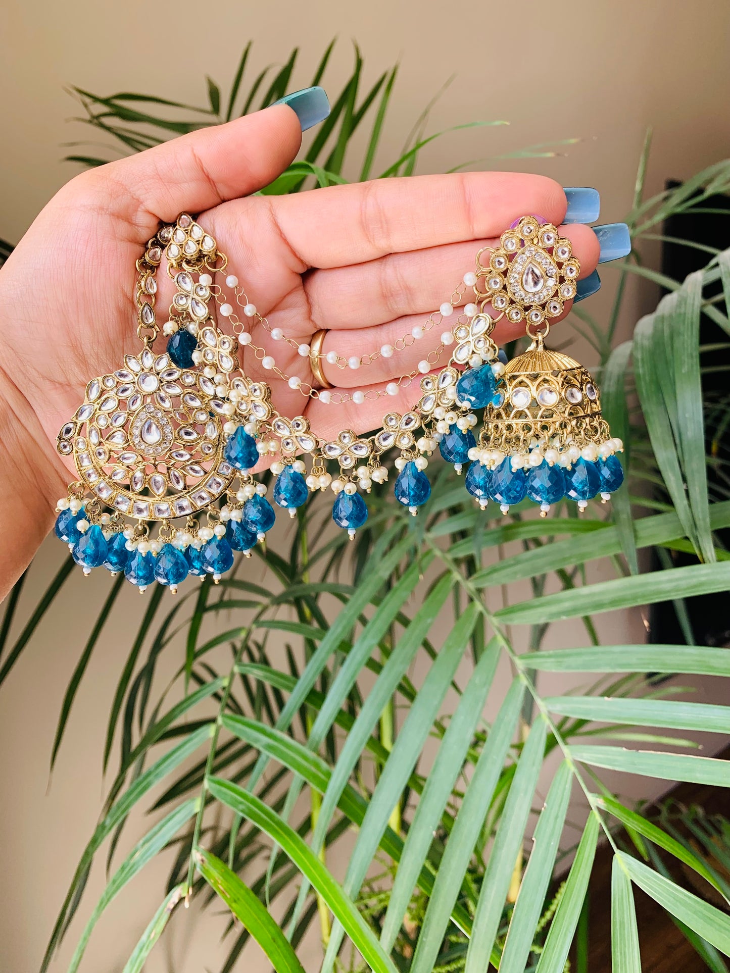 Jhumka With Hair Extension And Maang Tika