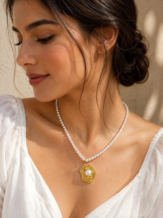 Pearl Pendant Necklace