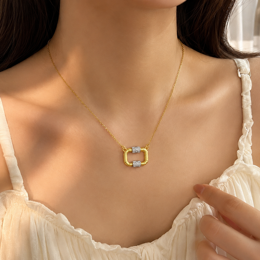 Luxe Link Crystal Necklace