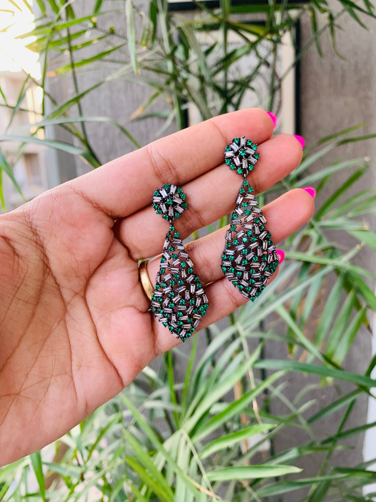 Baguette Stones Dangler