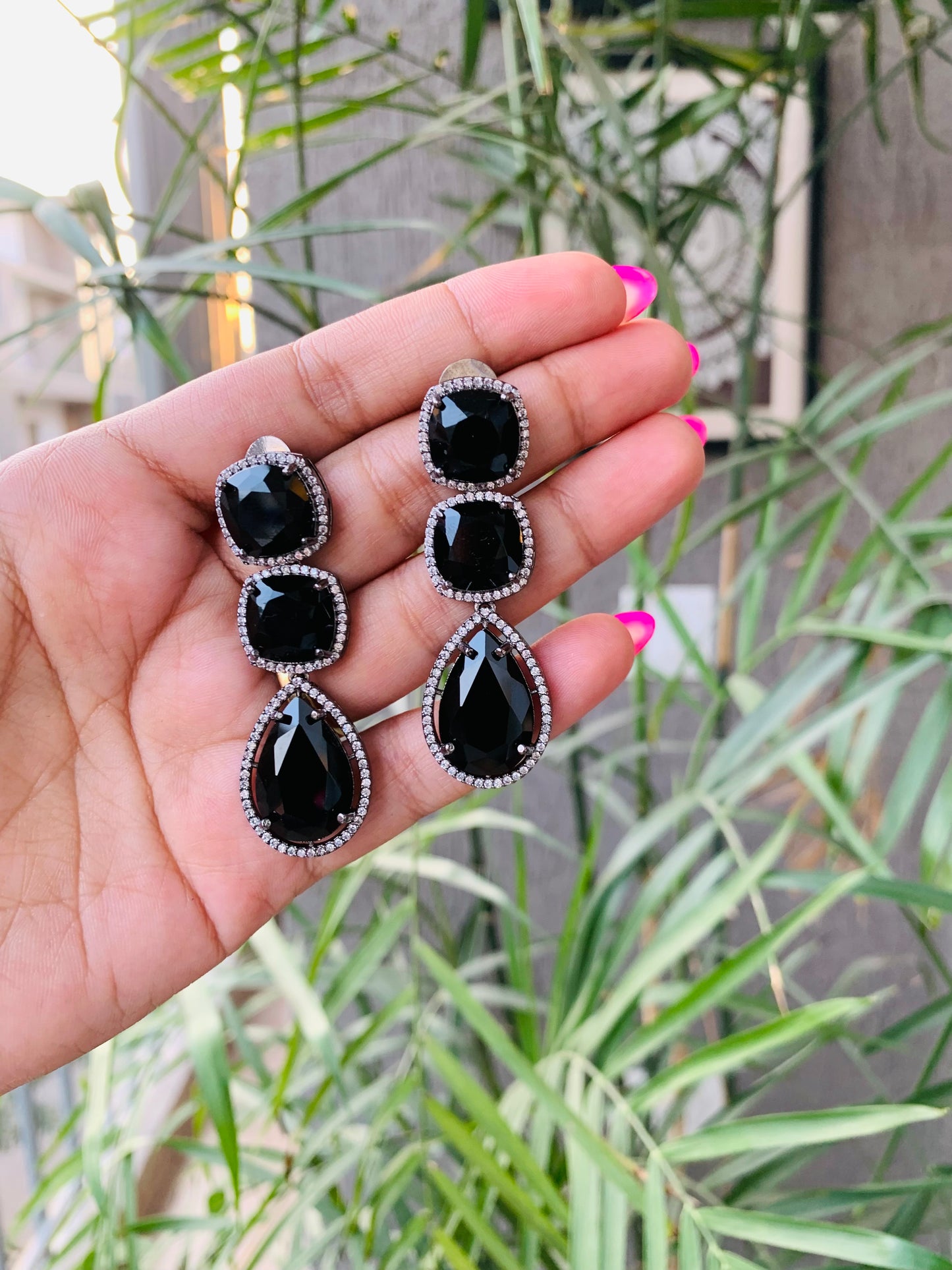 3 Stones Danglers
