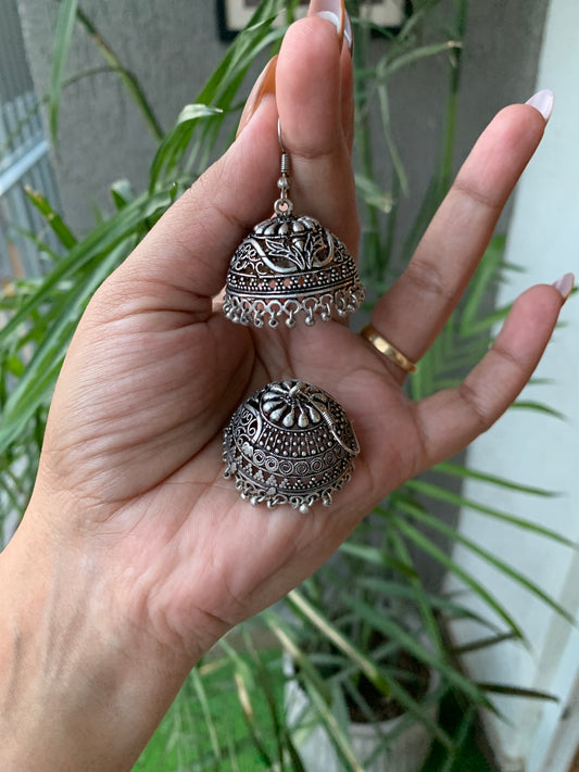 Medium Sized Kaanti Jhumka