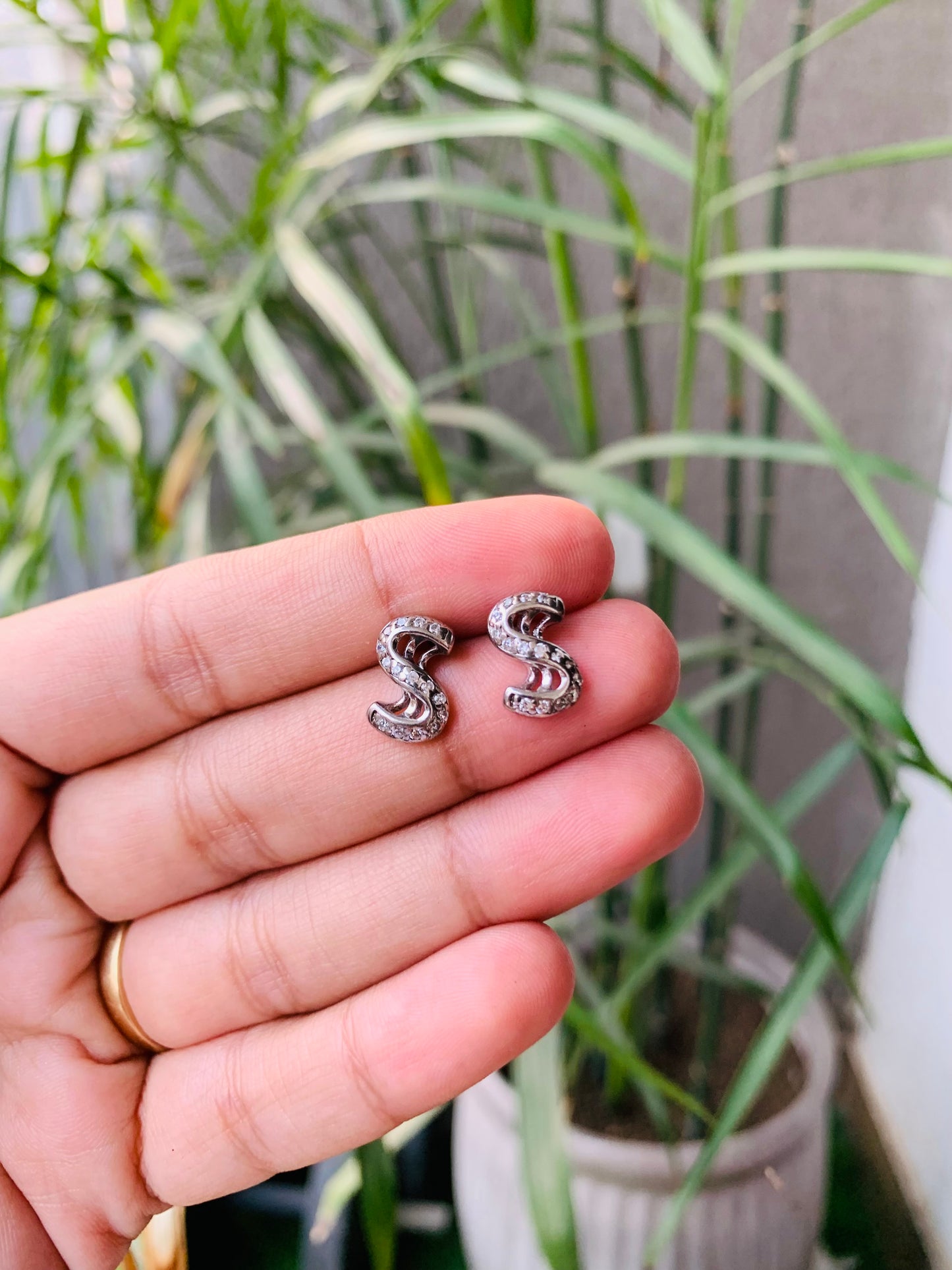 925 Sterling Silver S Shaped Studs