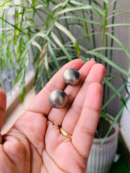 Matt Round Pearl Studs