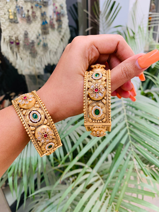 Flower Design Matte Bangles