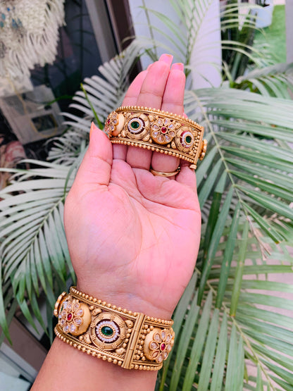 Flower Design Matte Bangles