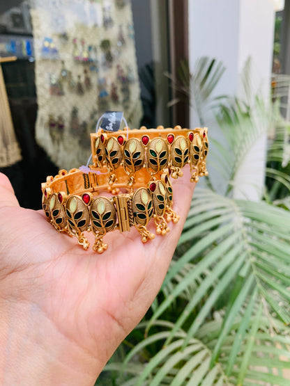 Meenakari Leaf Bangle