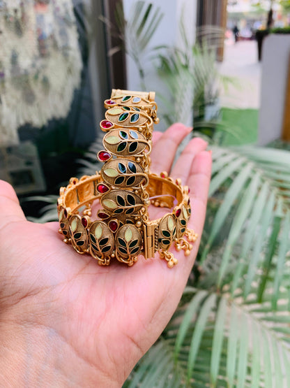 Meenakari Leaf Bangle