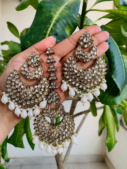 ChaandBaali With Maang Tika
