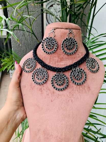Black Bali Necklace with Earrings