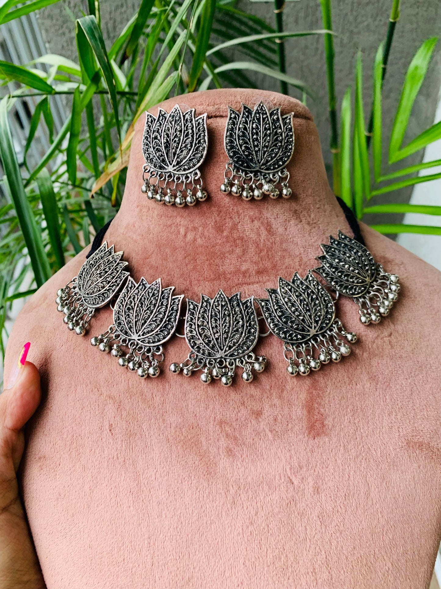 Lotus Choker with Studs