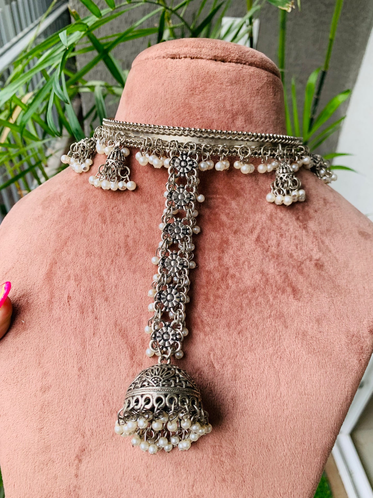 Jhumka Pearls Choker Set