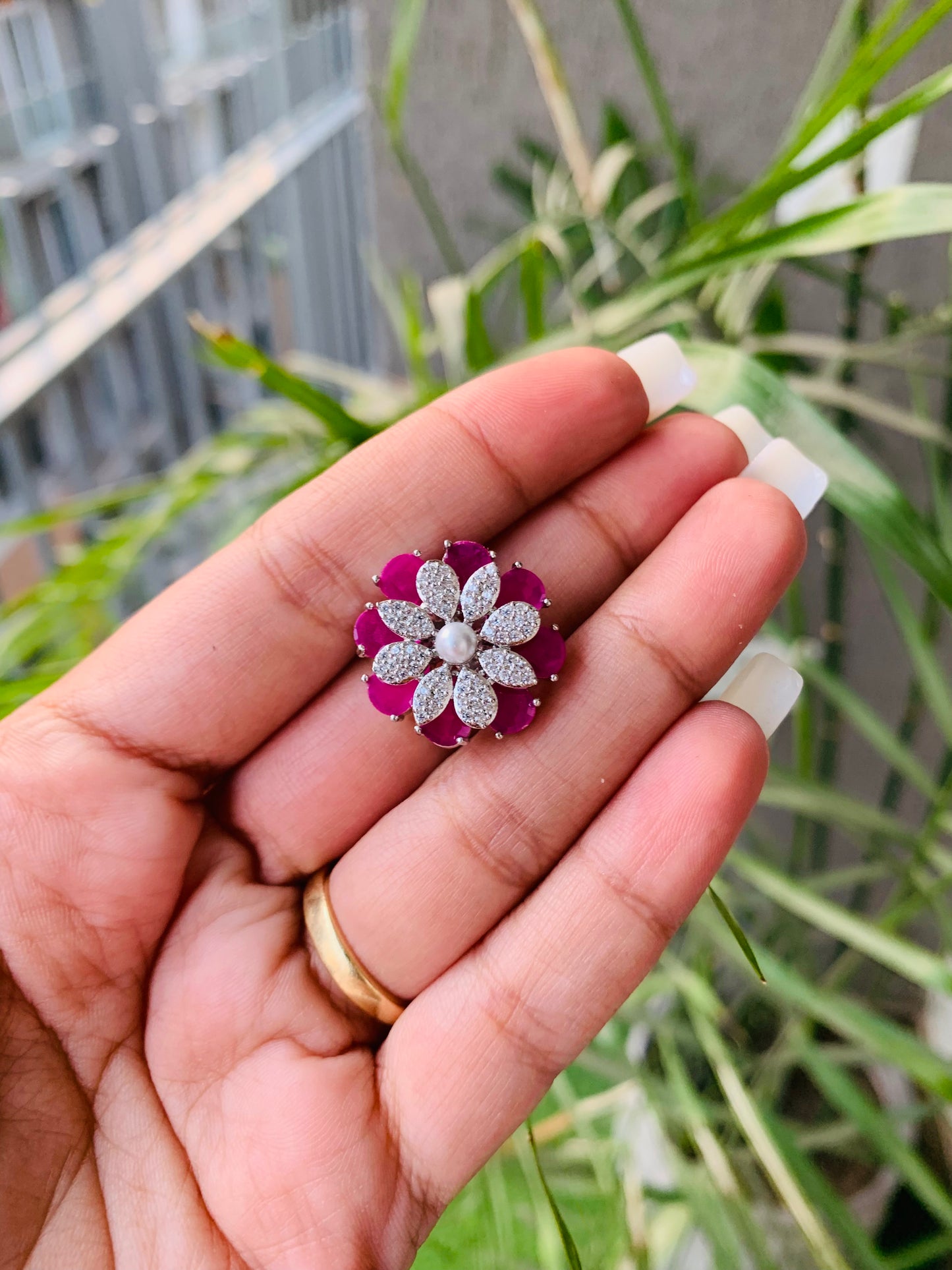 Flower Shaped Pretty Ring